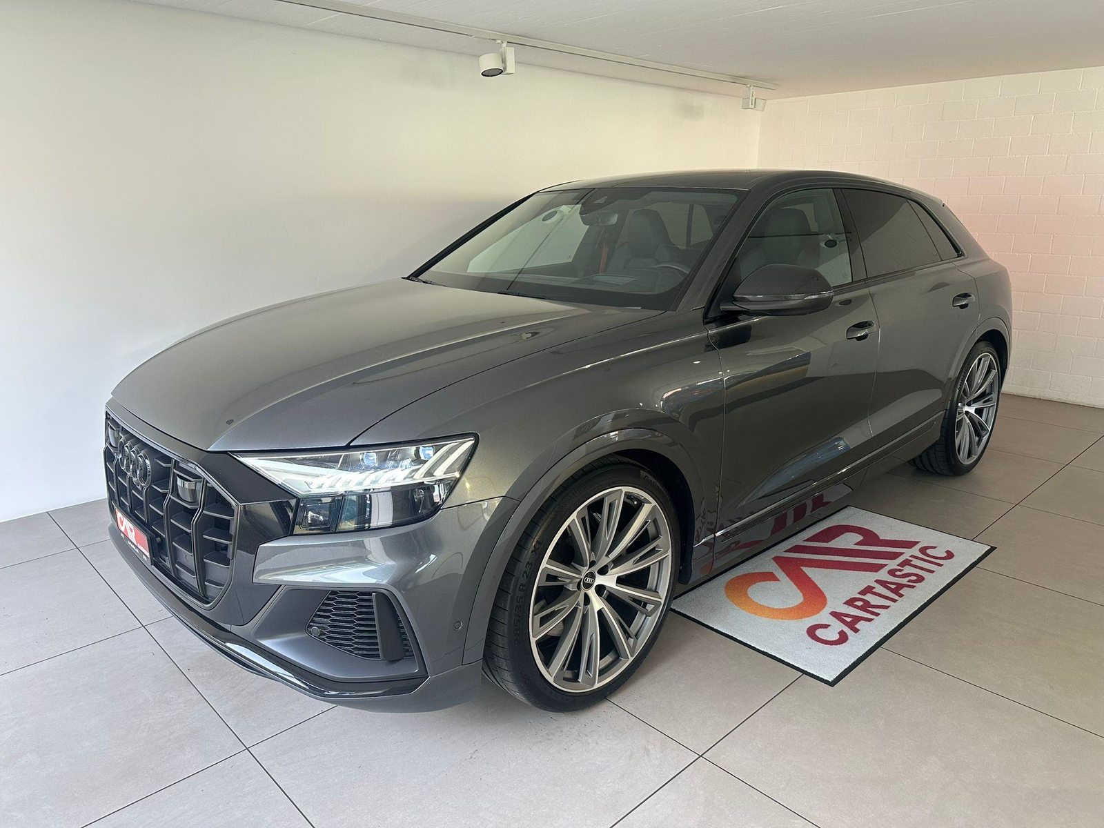 AUDI SQ8 4.0 V8 TFSI quattro T-Tronic