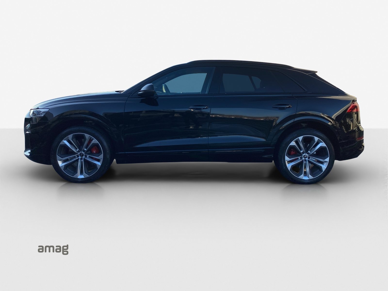 AUDI SQ8 SUV TFSI, Petrol, Second hand / Used, Automatic - 2