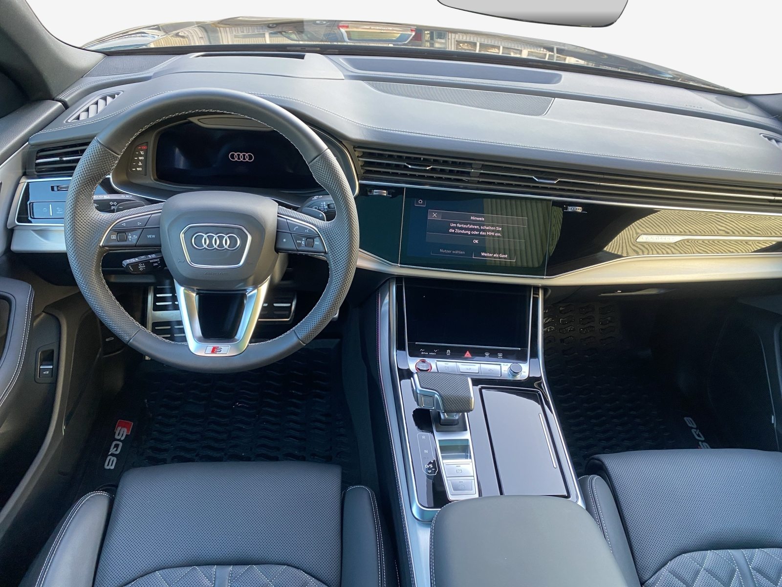 AUDI SQ8 SUV TFSI, Petrol, Second hand / Used, Automatic - 7