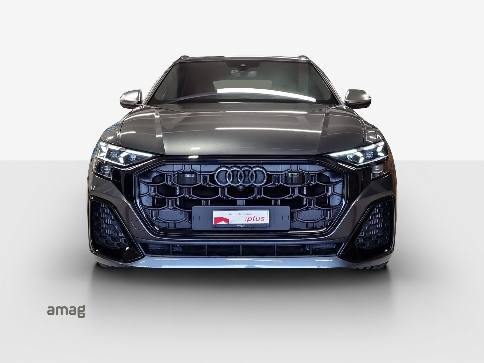 AUDI SQ8 SUV TFSI, Benzin, Occasion / Gebraucht, Automatik - 7