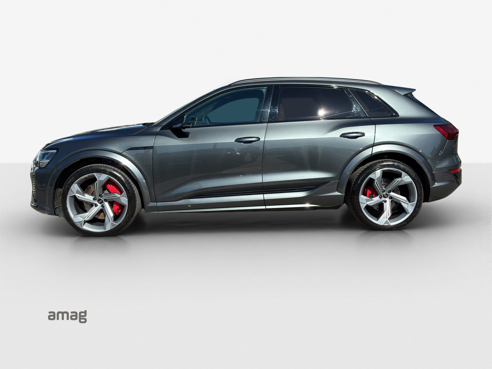 AUDI SQ8 e-tron quattro, Electric, Second hand / Used, Automatic - 2