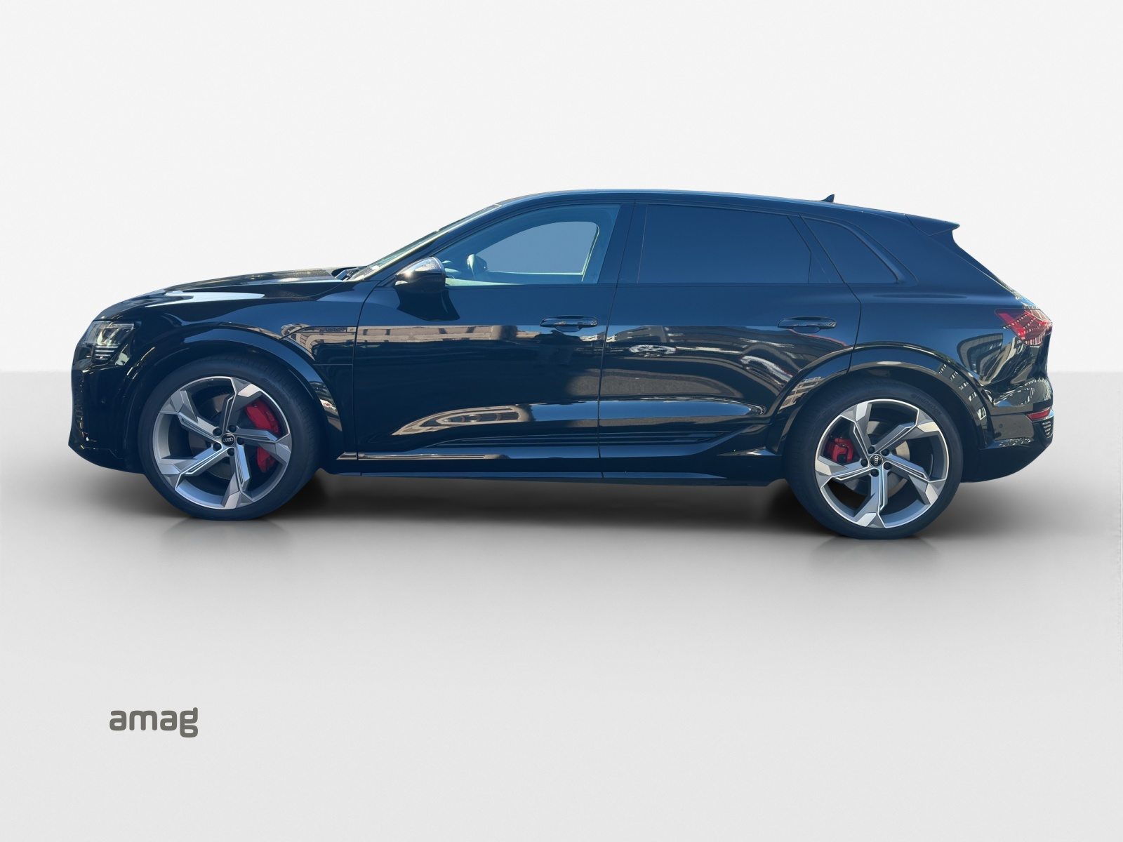 AUDI SQ8 e-tron quattro, Electric, Second hand / Used, Automatic - 2