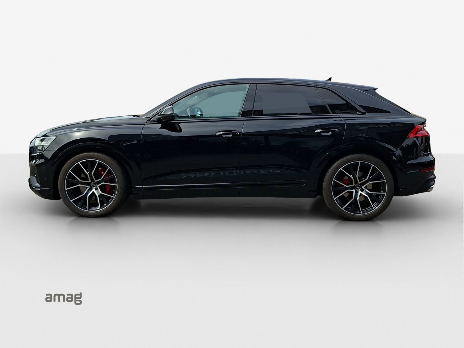 AUDI SQ8 TFSI, Benzin, Occasion / Gebraucht, Automatik - 2