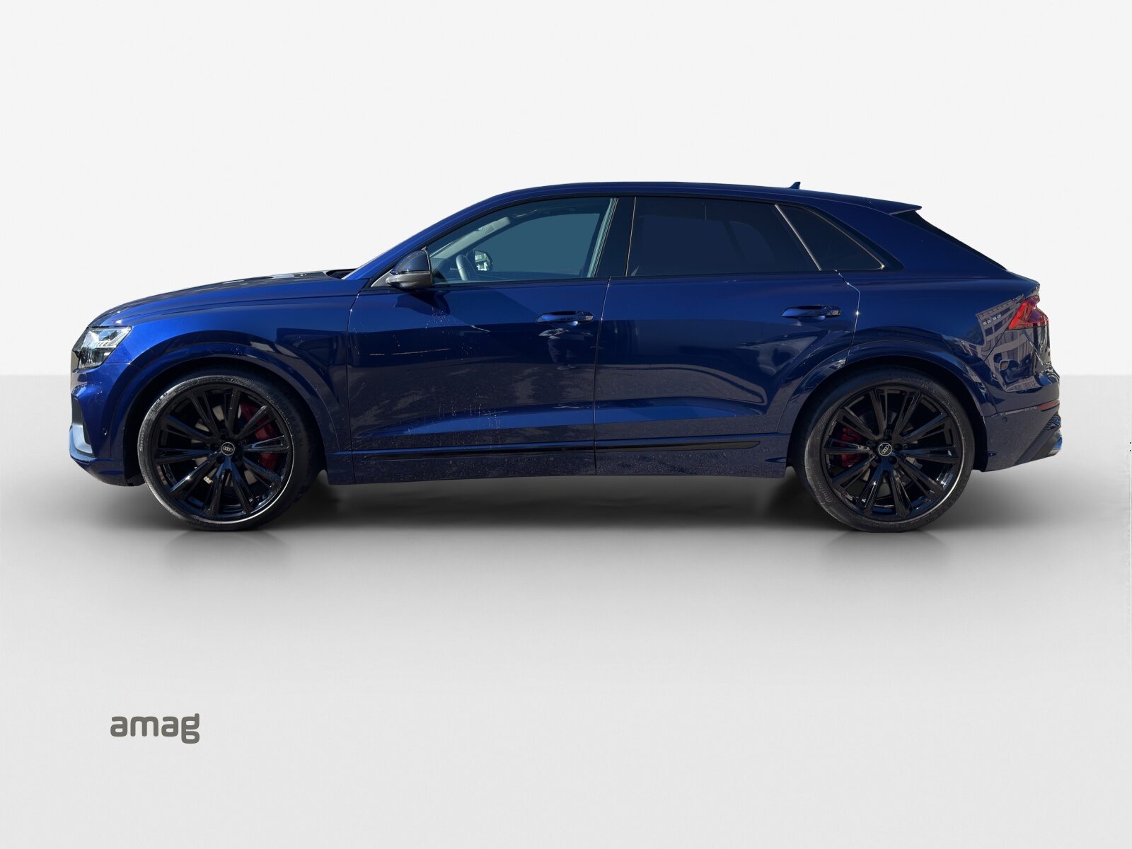 AUDI SQ8 TFSI, Benzin, Occasion / Gebraucht, Automatik - 2
