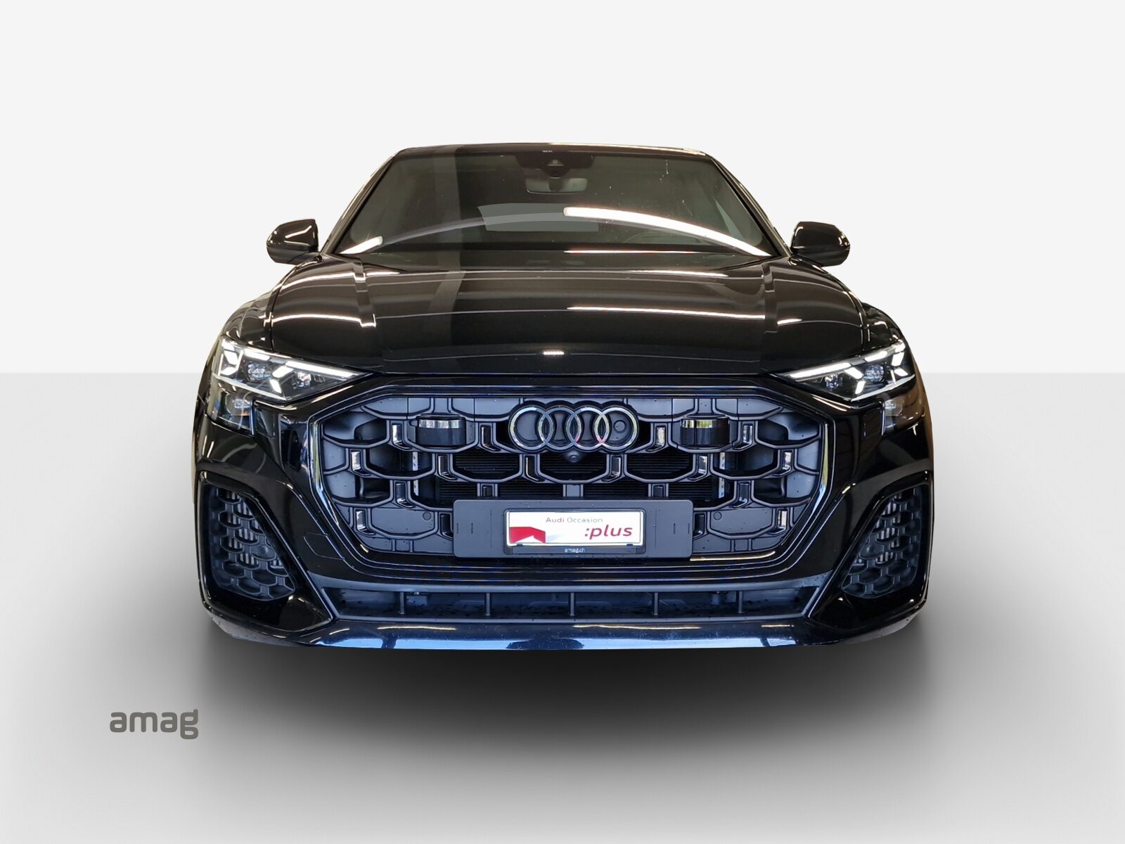 AUDI SQ8 SUV TFSI, Benzin, Occasion / Gebraucht, Automatik - 7