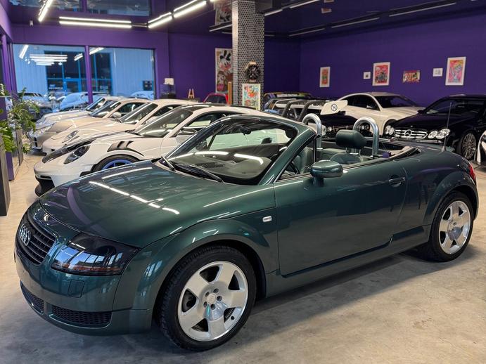 AUDI TT Roadster 1.8 T, Petrol, Second hand / Used, Manual