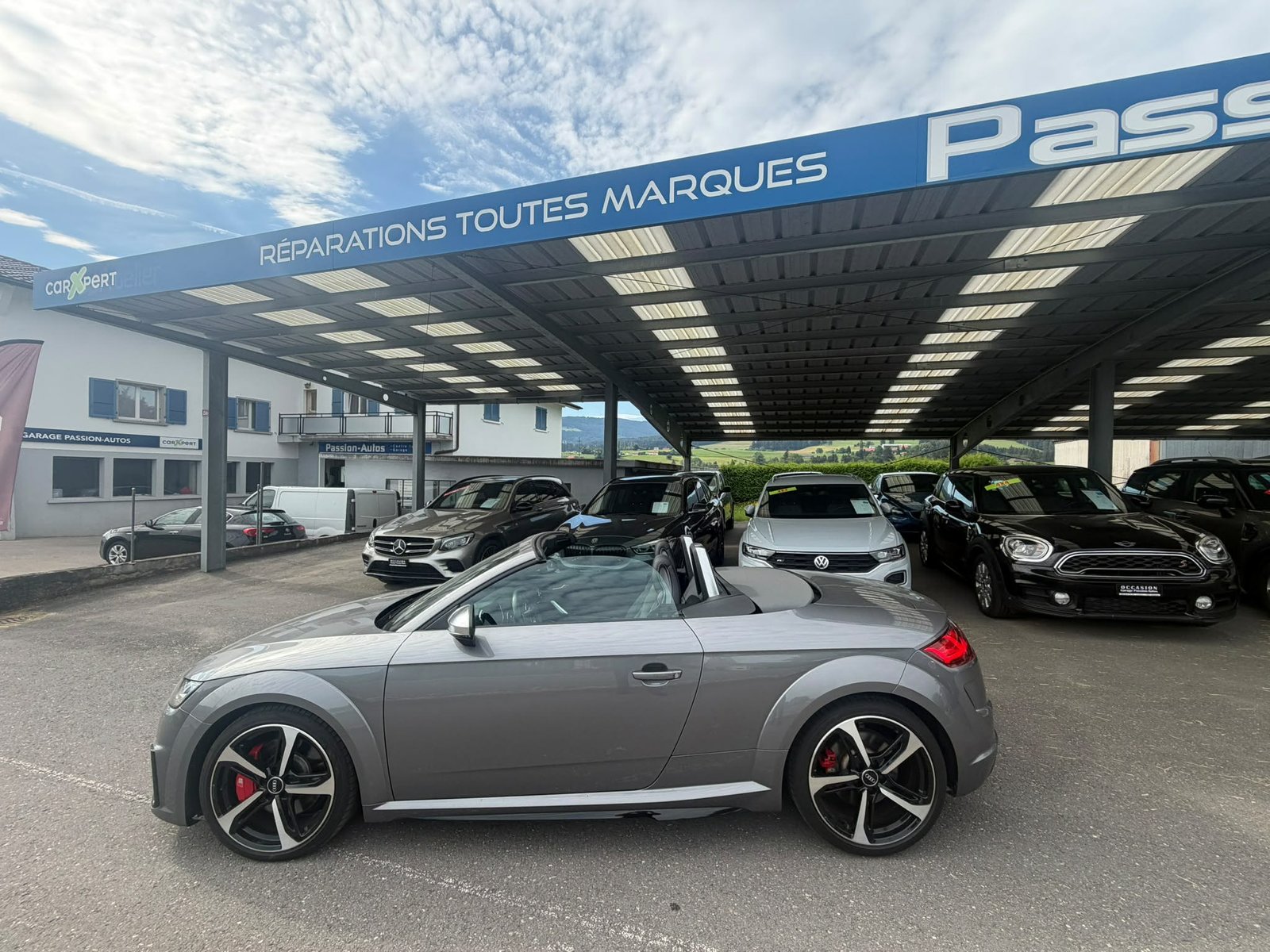 AUDI TT Roadster TTS S-tronic quattro, Benzin, Occasion / Gebraucht, Automatik - 4