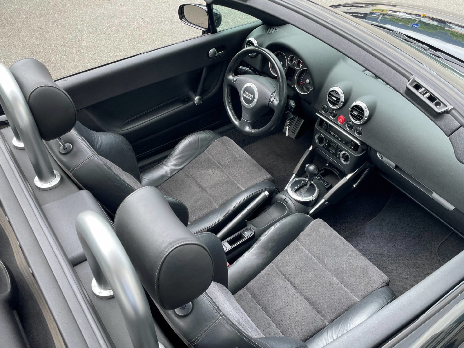 AUDI TT Roadster 1.8 20V Turbo 180 ESP, Petrol, Second hand / Used, Automatic - 7