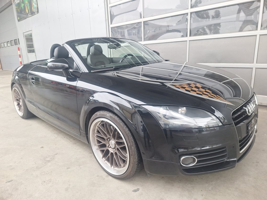 AUDI TT 1.8 TFSI, Petrol, Second hand / Used, Manual - 4