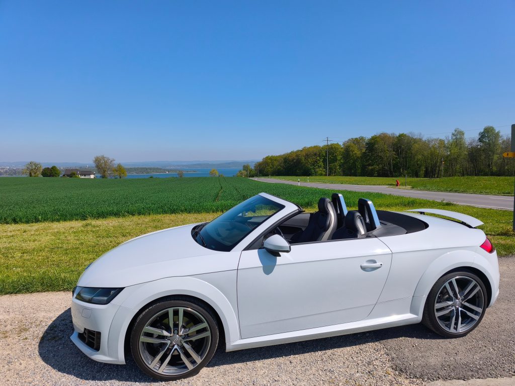 AUDI TT 2.0 TFSI quattro S-Tronic