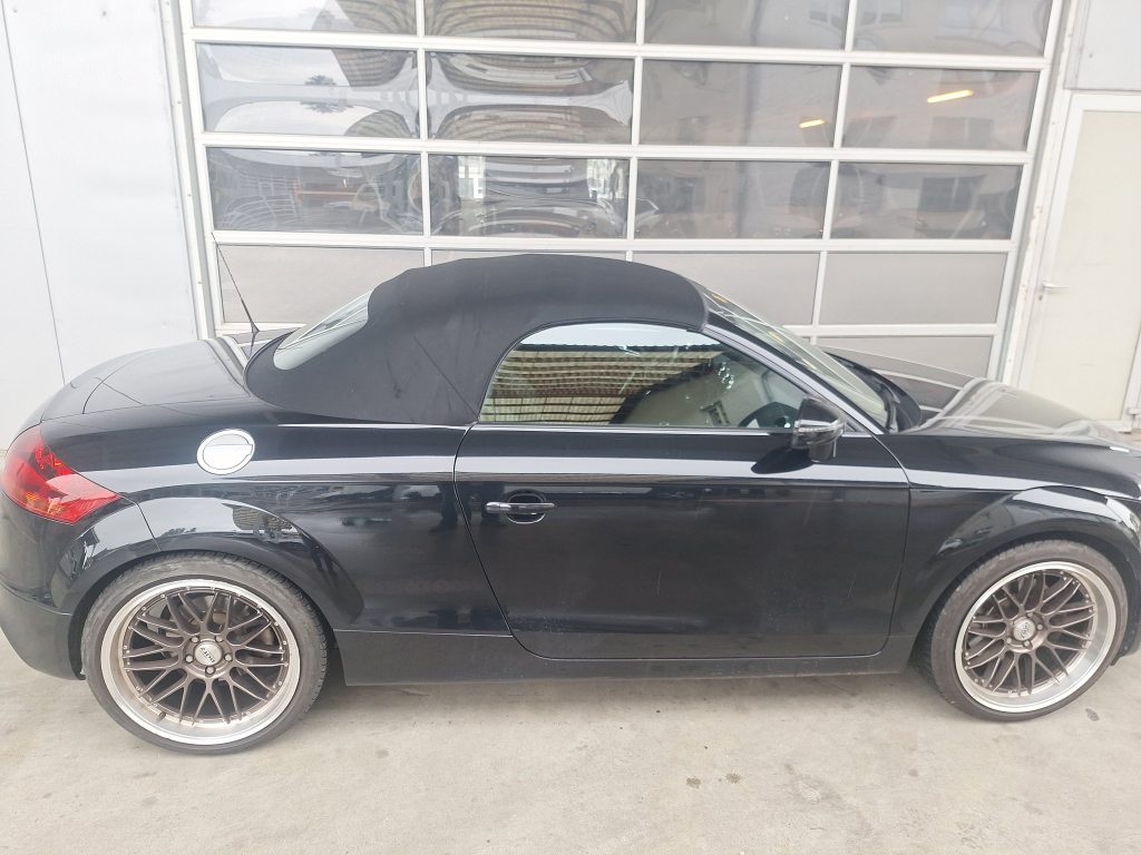 AUDI TT 1.8 TFSI, Petrol, Second hand / Used, Manual - 2
