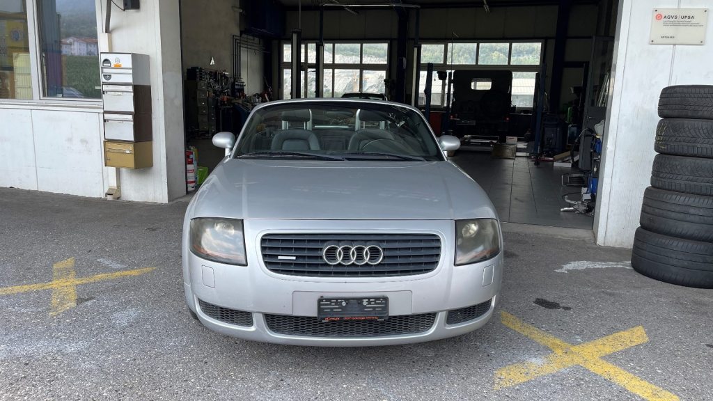 AUDI TT 1.8 20V Turbo 225 quattro ESP, Essence, Occasion / Utilisé, Manuelle - 2