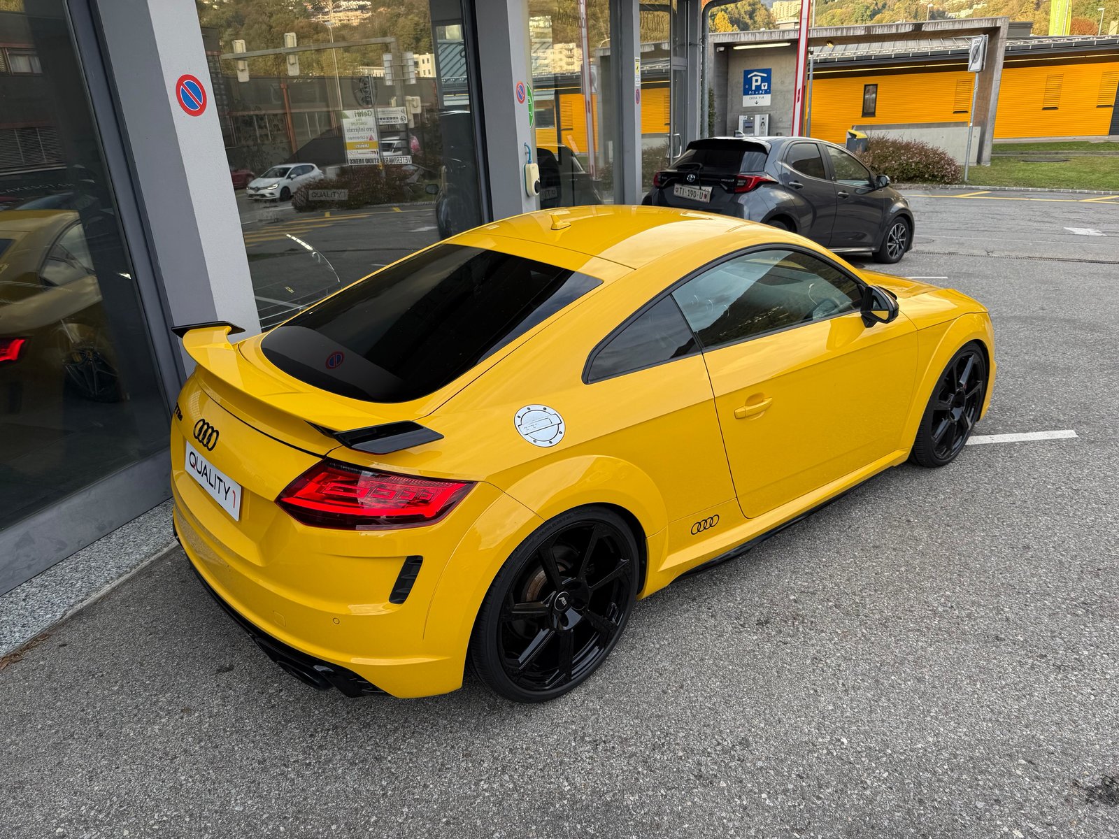 AUDI TT Coupé TTRS quattro S-tronic, Benzin, Occasion / Gebraucht, Automatik - 5