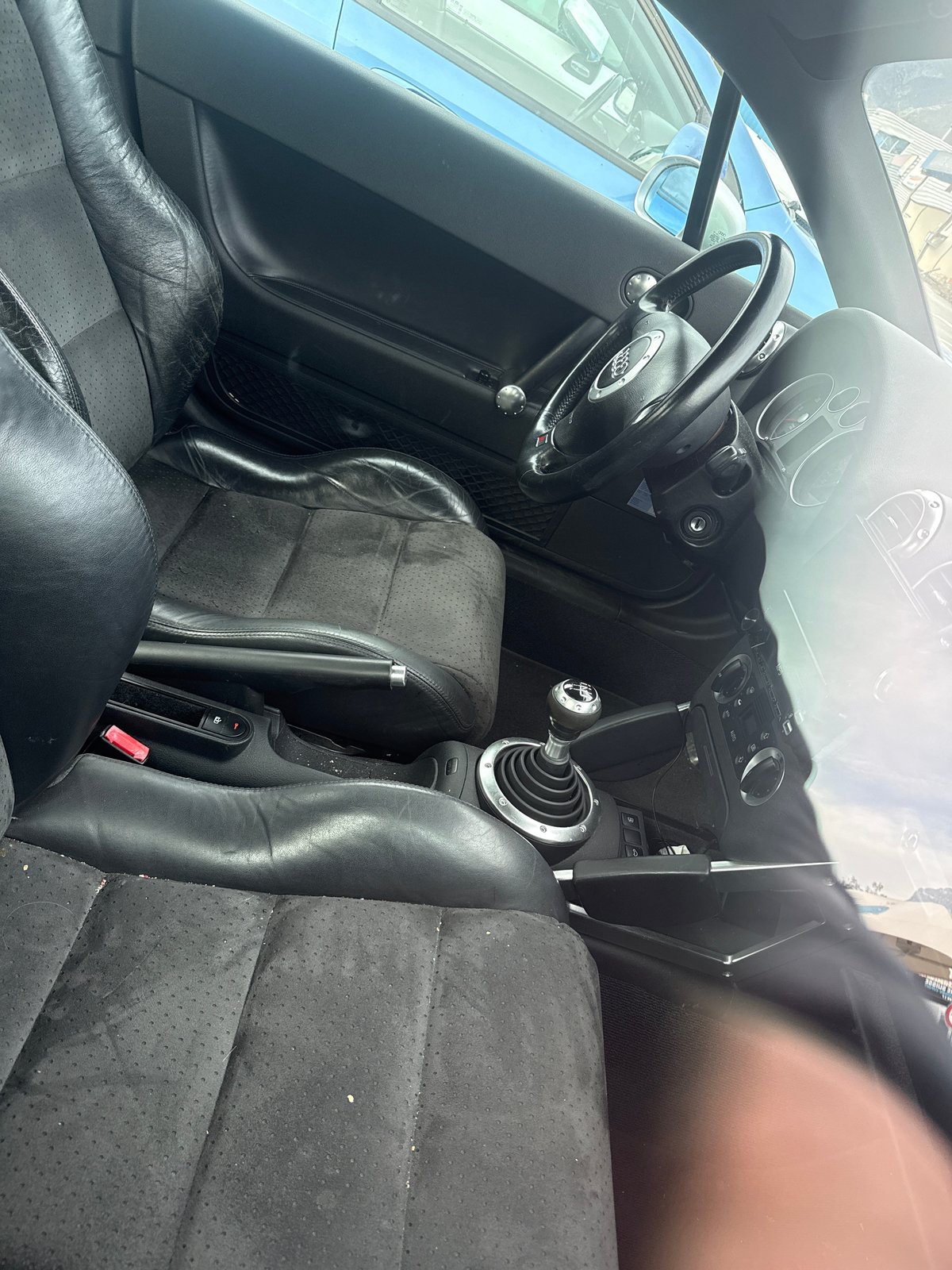 AUDI TT Coupé 1.8 T, Essence, Occasion / Utilisé, Manuelle - 4