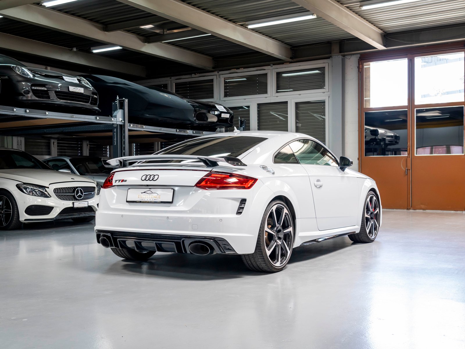 AUDI TT Coupé TT RS quattro S-tronic, Benzin, Occasion / Gebraucht, Automatik - 6