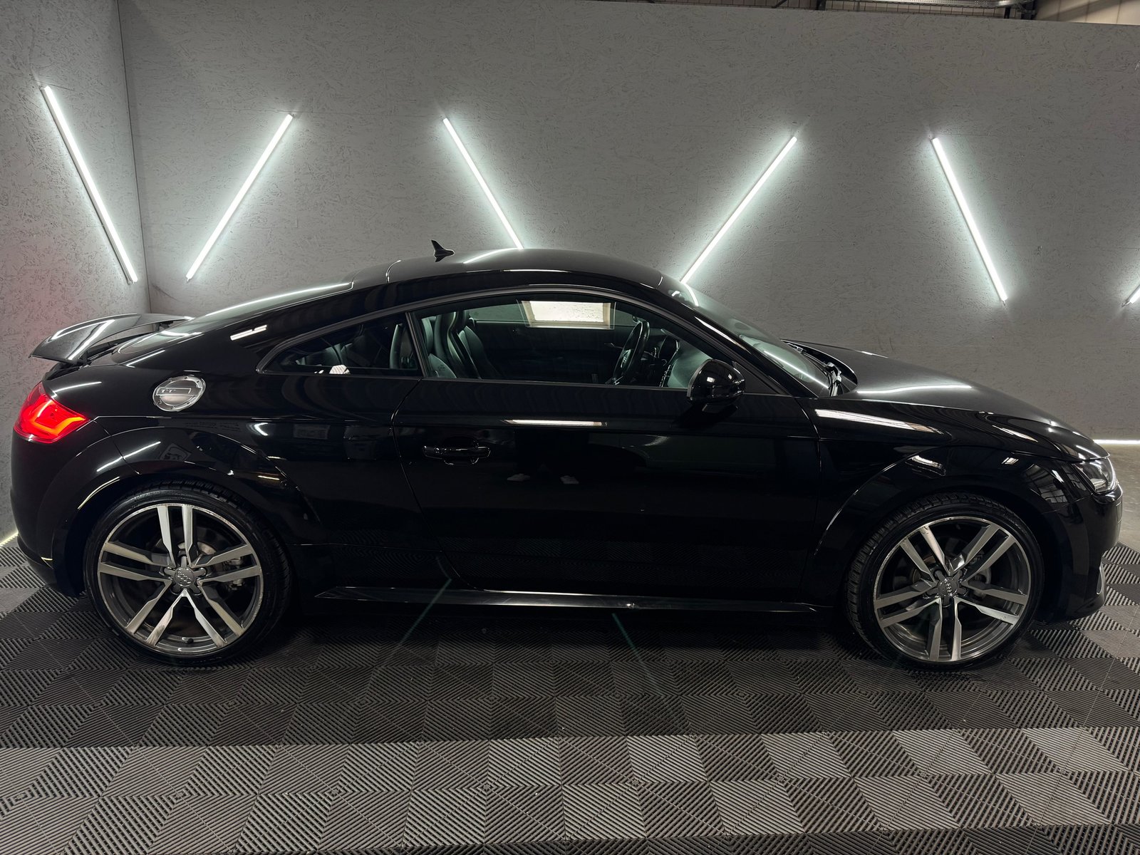 AUDI TT Coupé 2.0 TFSI quattro S-tronic, Benzin, Occasion / Gebraucht, Automatik - 4