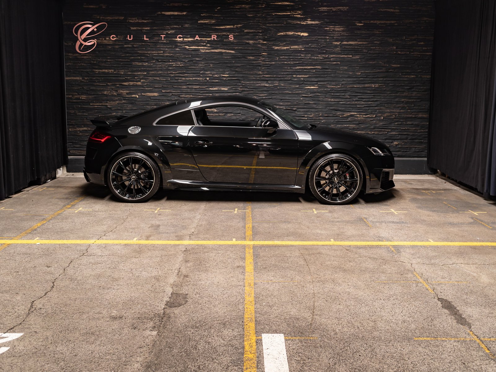 AUDI TT Coupé TTRS quattro S-tronic