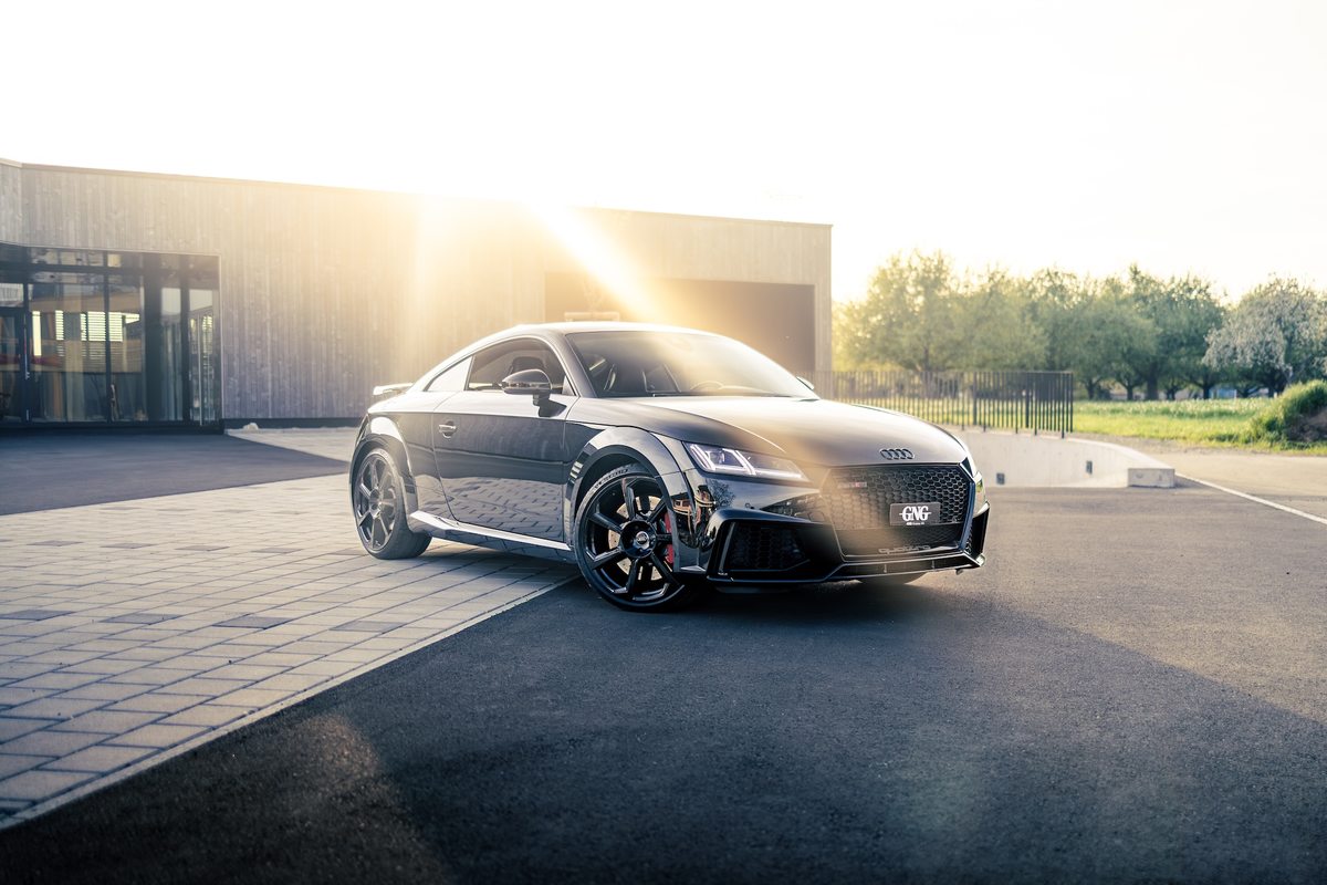 AUDI TT RS Coupé, Benzin, Occasion / Gebraucht, Automat - 4