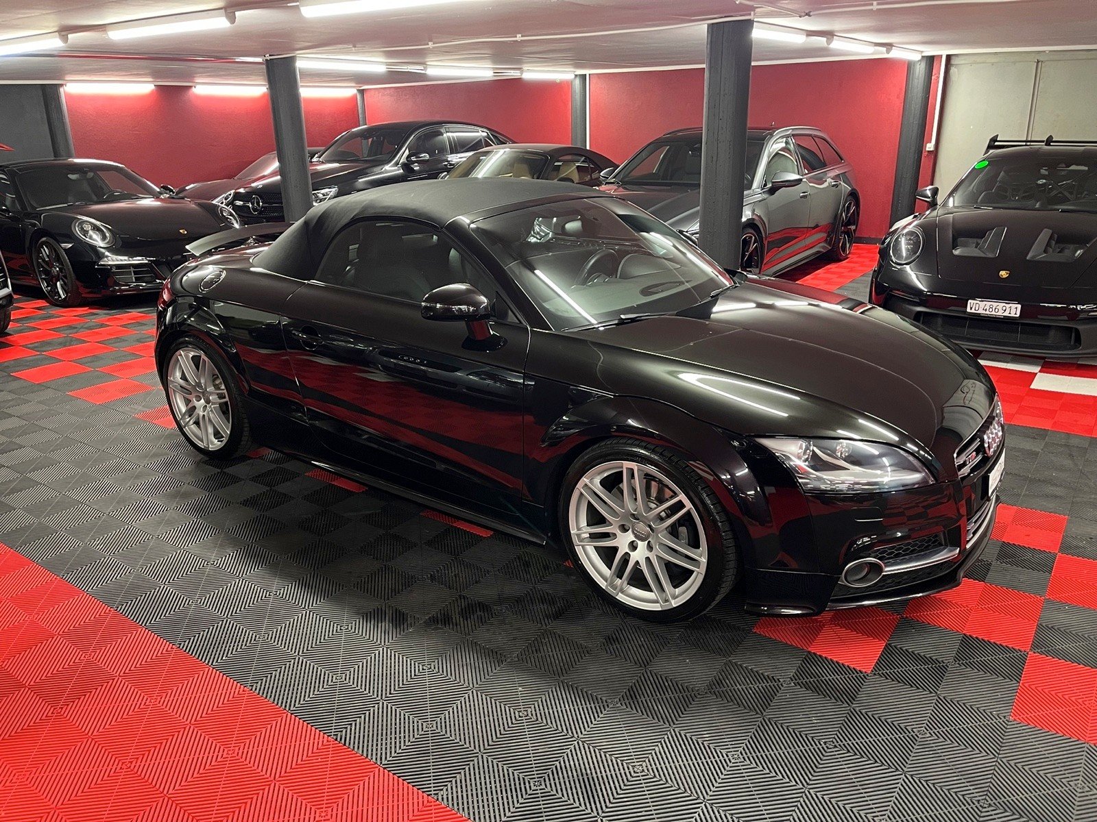 AUDI TTS Roadster 2.0 TFSI quattro S-tronic, Petrol, Second hand / Used, Automatic - 4