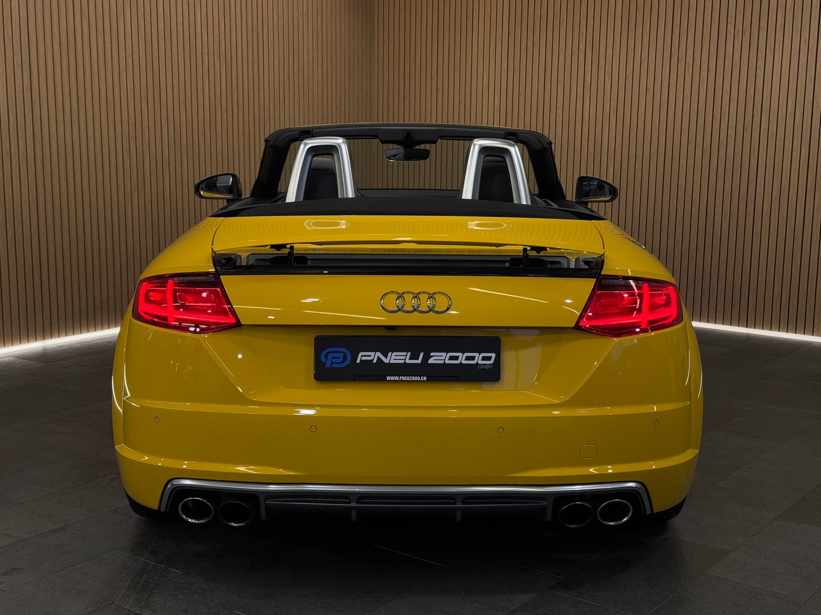 AUDI TTS Roadster 2.0 TFSI quattro S-tronic, Petrol, Second hand / Used, Automatic - 4