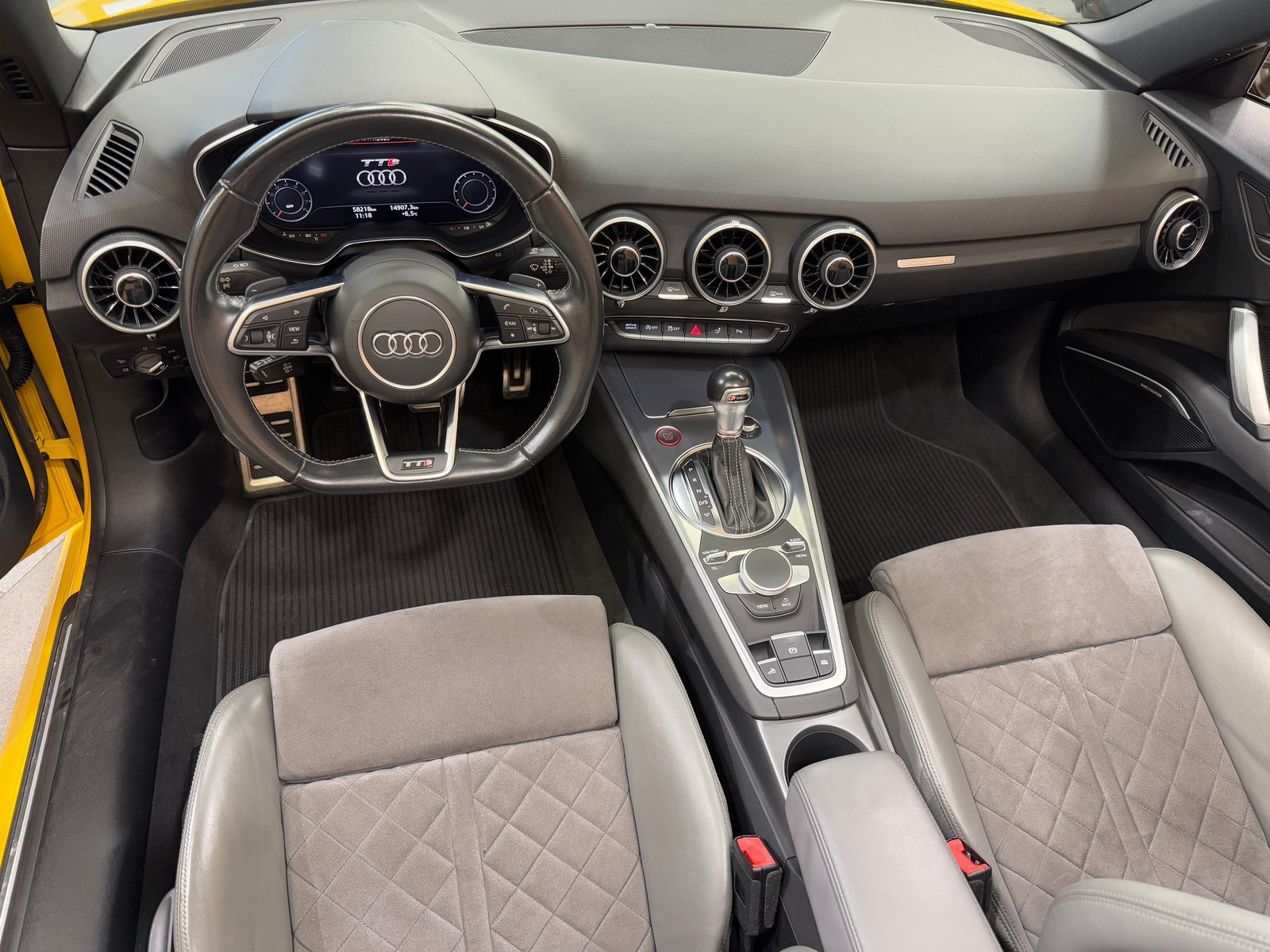 AUDI TTS Roadster 2.0 TFSI quattro S-tronic, Petrol, Second hand / Used, Automatic - 6