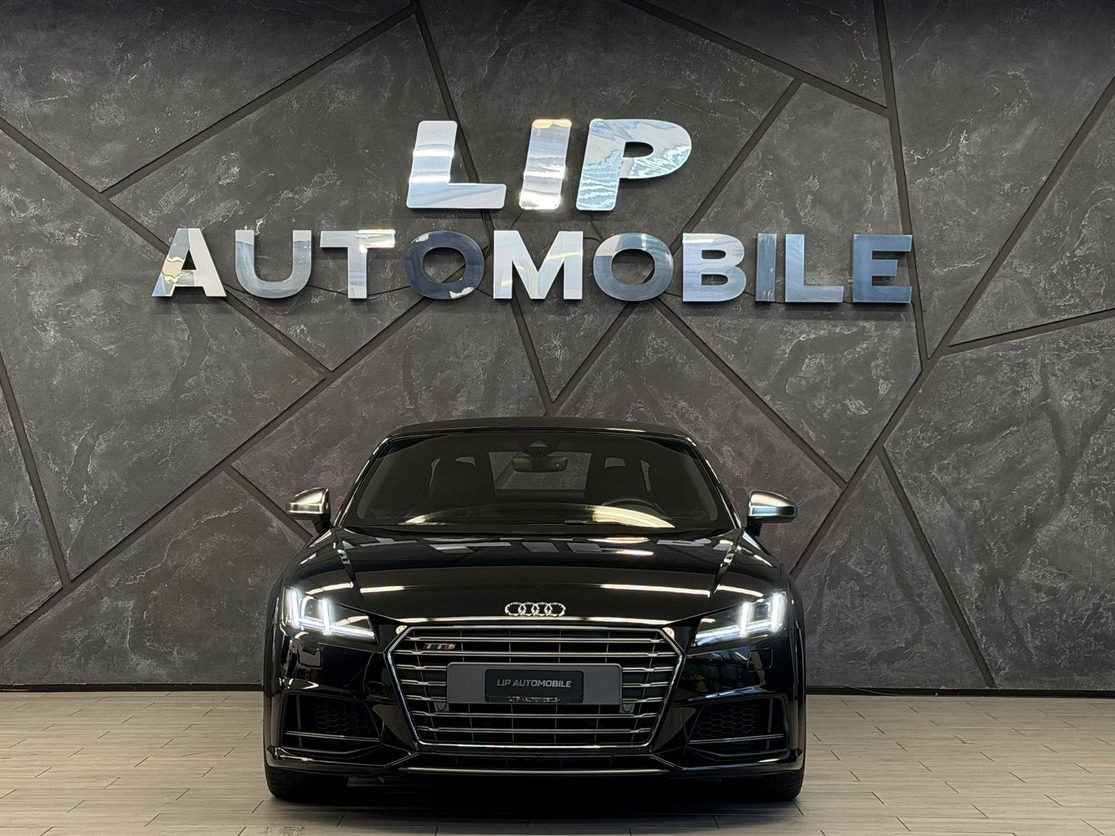 AUDI TTS Roadster 2.0 TFSI quattro S-tronic, Essence, Occasion / Utilisé, Automatique - 2