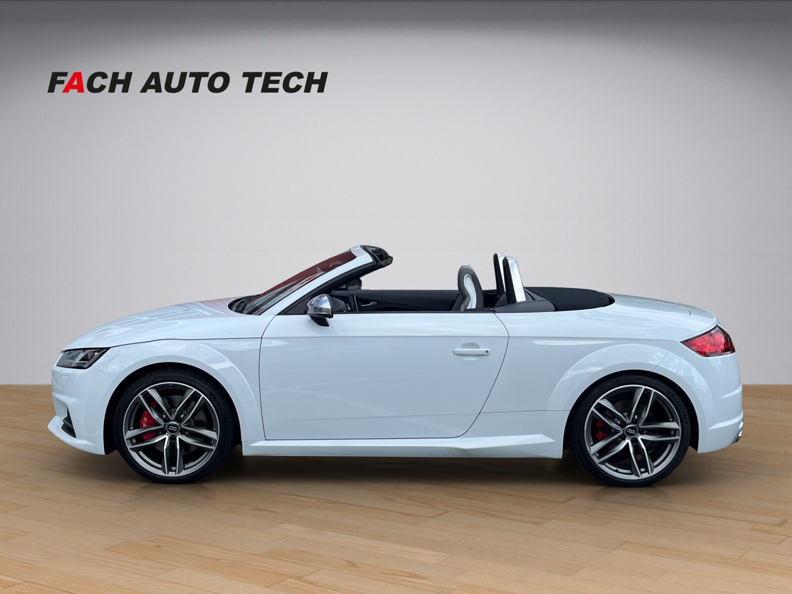AUDI TTS Roadster 2.0 TFSI quattro S-Tronic, Petrol, Second hand / Used, Automatic - 3
