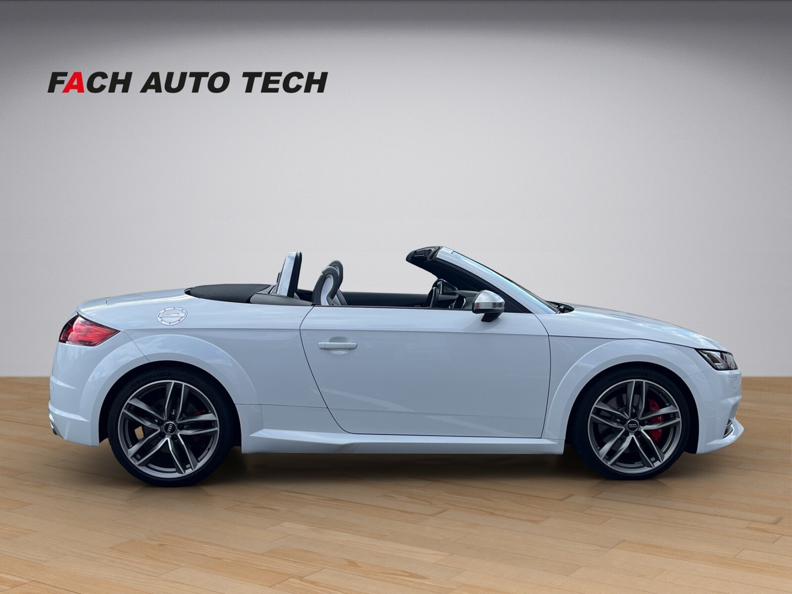 AUDI TTS Roadster 2.0 TFSI quattro S-Tronic, Petrol, Second hand / Used, Automatic - 7