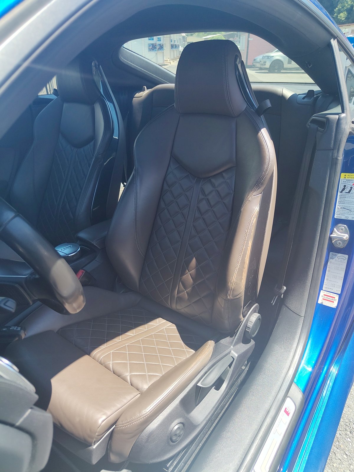 AUDI TTS Coupé 2.0 TFSI quattro S-tronic, Benzin, Occasion / Gebraucht, Automatik - 6