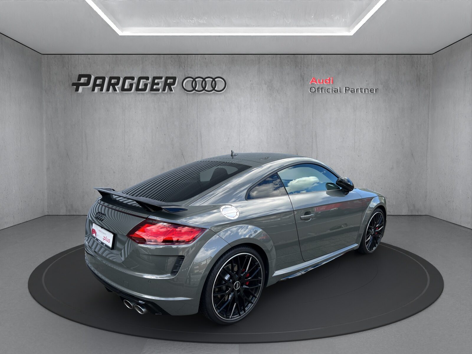 AUDI TTS Coupé, Petrol, Second hand / Used, Automatic - 6