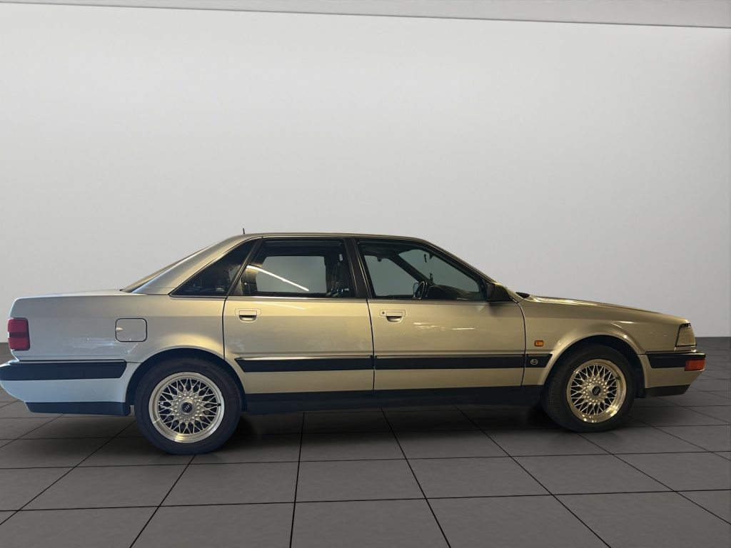 AUDI V8 3.6 quattro Avus Classic, Essence, Voiture de collection, Automatique - 5