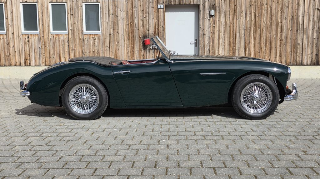 AUSTIN-HEALEY 3000 MK II BT7, Petrol, Second hand / Used, Manual - 6