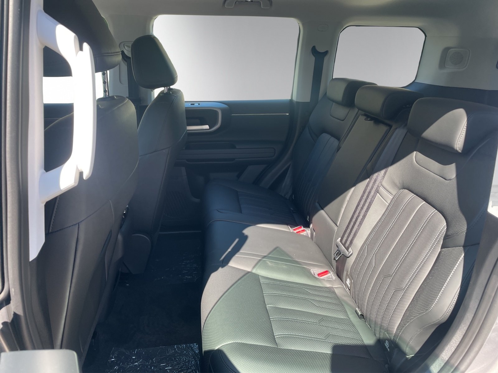 BAIC BJ40 Pro 2.0T 4WD, Petrol, New car, Automatic - 6