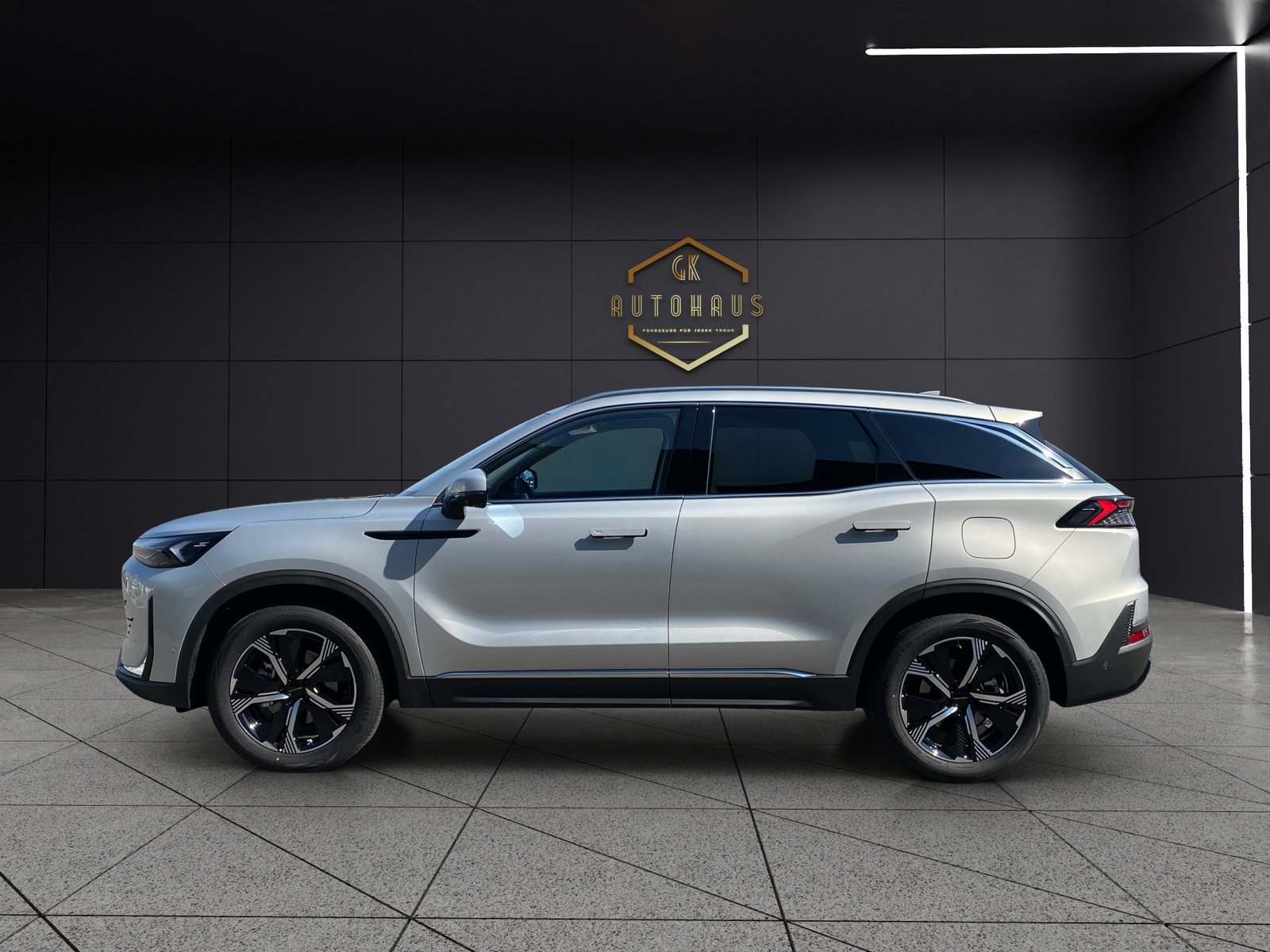 BAIC X7 Premium, Petrol, New car, Automatic - 2