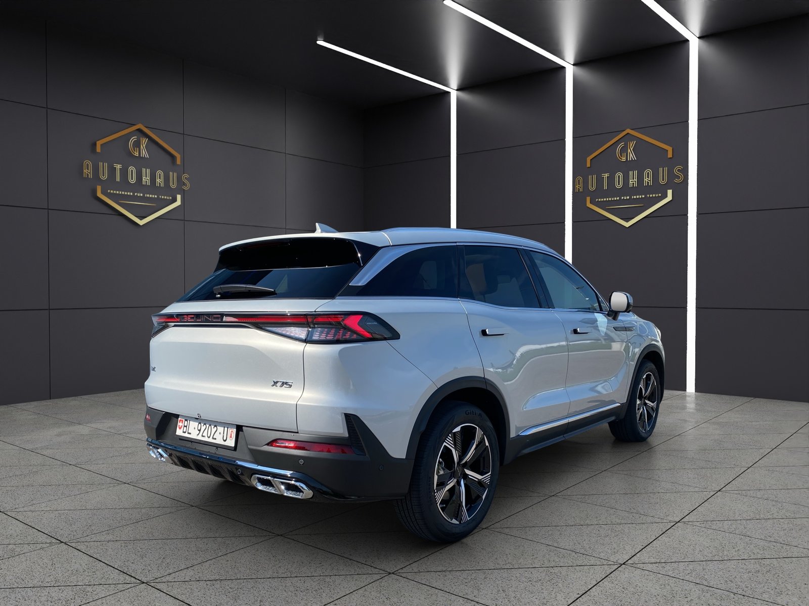 BAIC X7 Premium, Petrol, New car, Automatic - 6