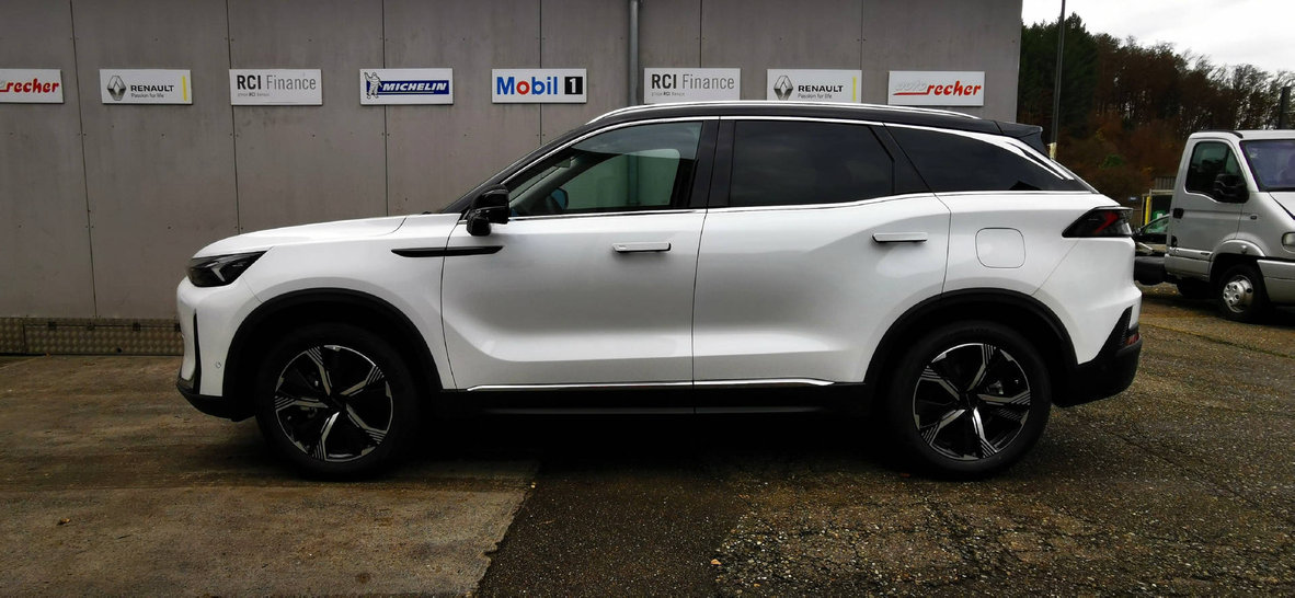 BAIC X7 1.5i Turbo Premium, Benzina, Auto nuove, Automatico - 2