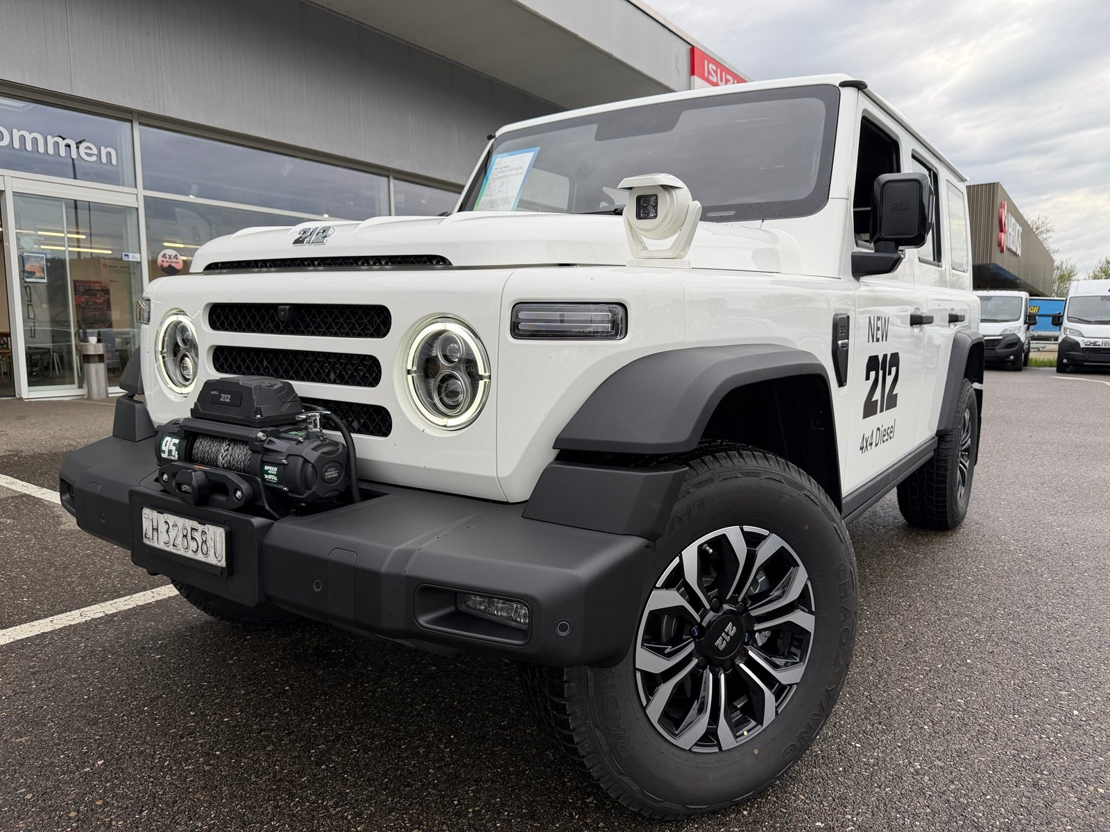BAW 212 4x4 Diesel Auf Vorbestellung Elektr. Trittbretter, S, Diesel, Auto nuove, Automatico - 2