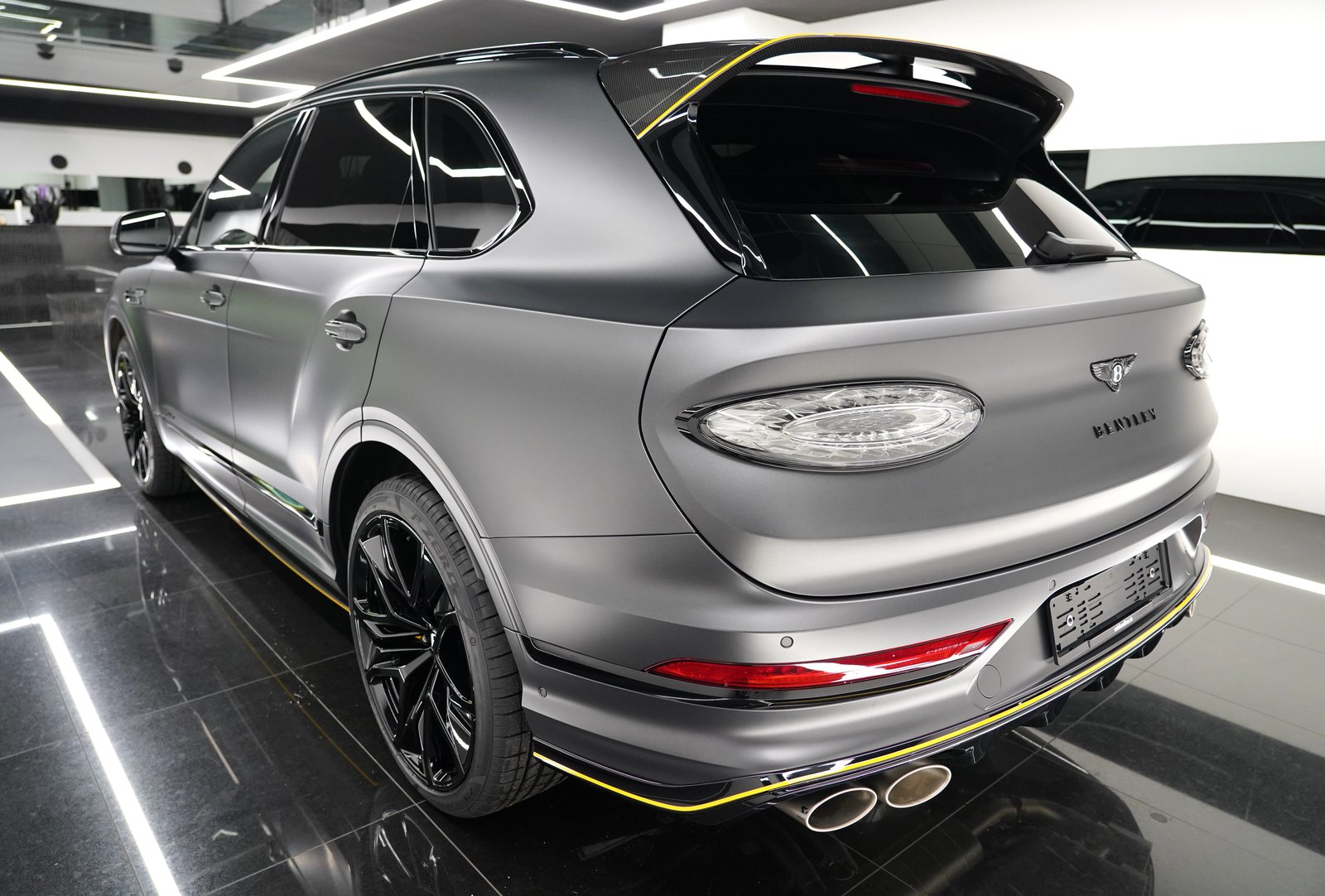 BENTLEY Bentayga V8 Speed MY26, Plug-in-Hybrid Petrol/Electric, New car, Automatic - 5