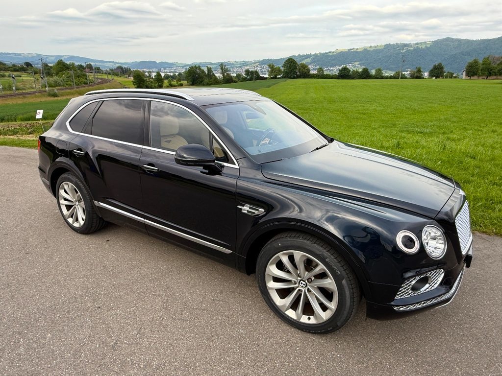 BENTLEY Bentayga 4.0 V8, Essence, Occasion / Utilisé, Automatique - 2