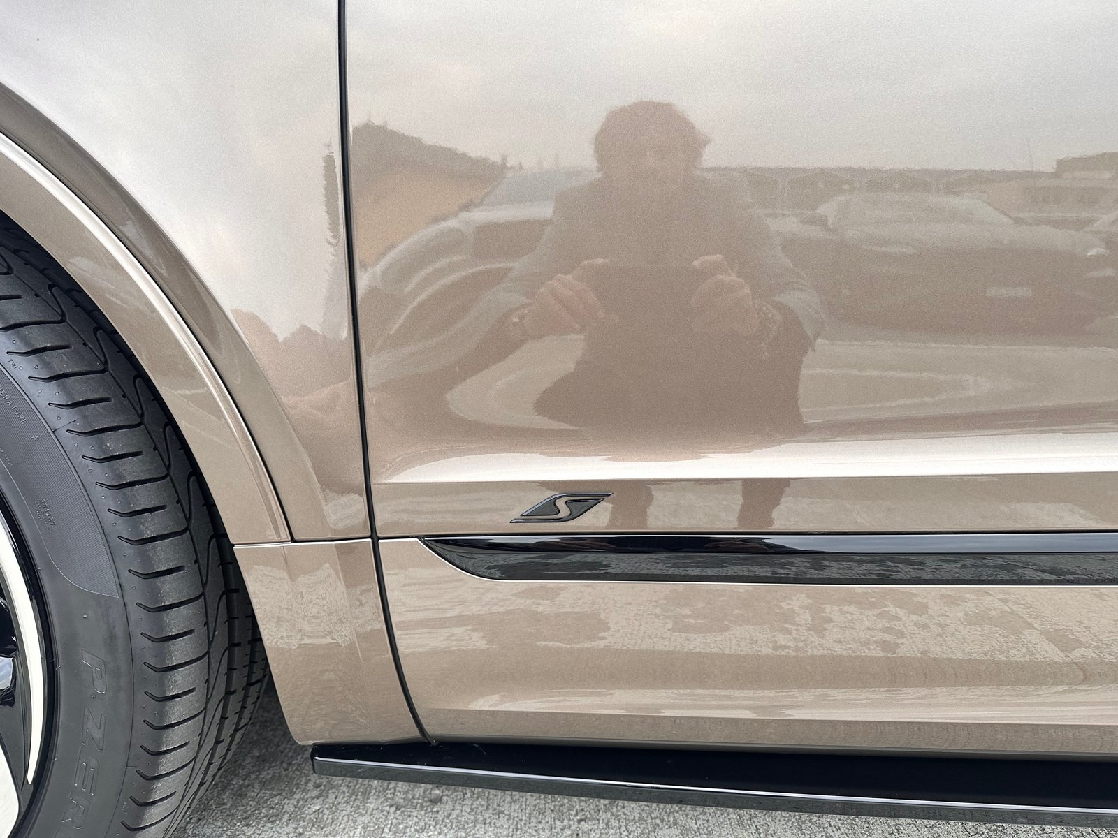 BENTLEY Bentayga V6 Hybrid, Hybride Rechargeable Essence/Électricité, Occasion / Utilisé, Automatique - 5