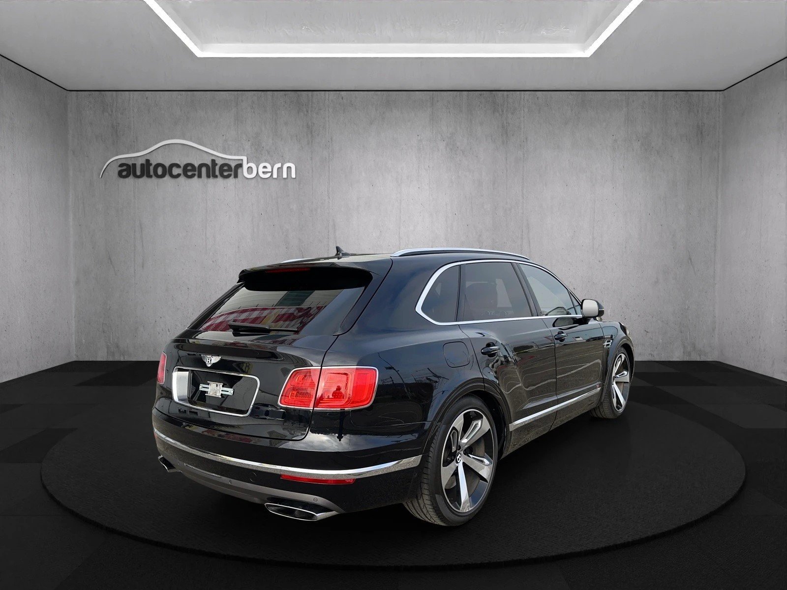 BENTLEY Bentayga W12 First Edition, Benzin, Occasion / Gebraucht, Automatik - 7