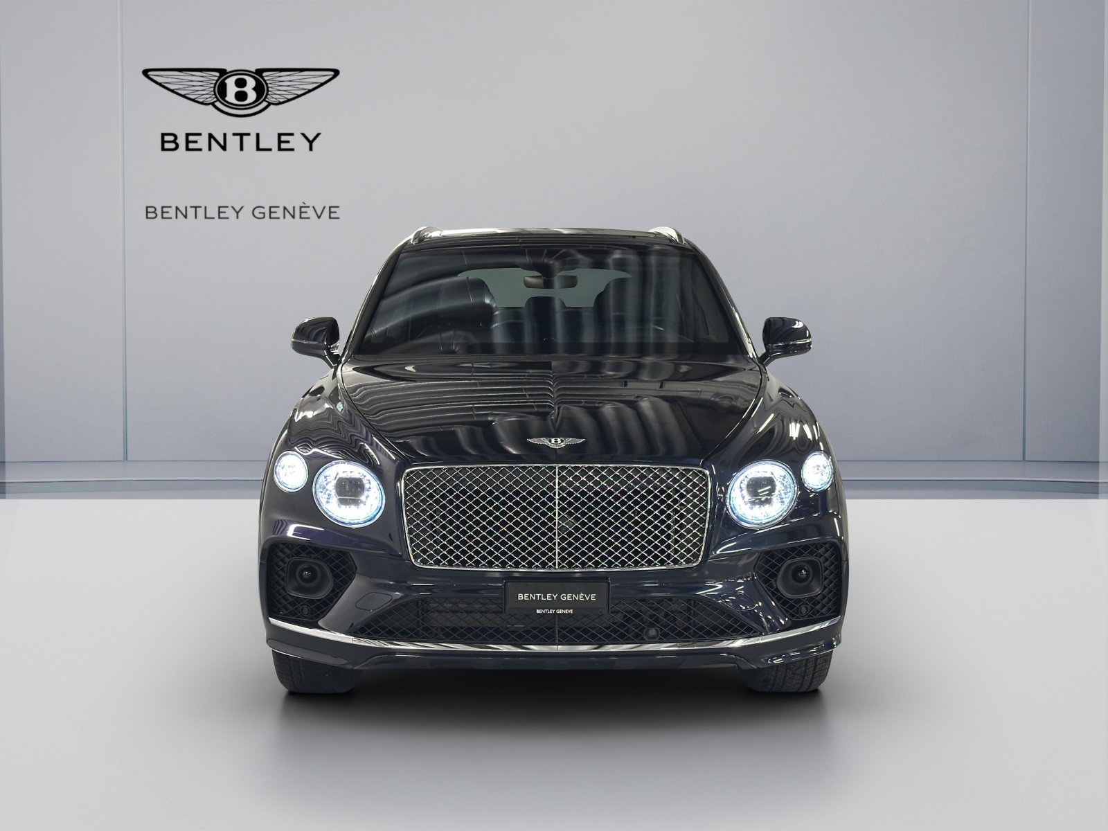 BENTLEY Bentayga V8, Essence, Occasion / Utilisé, Automatique - 2