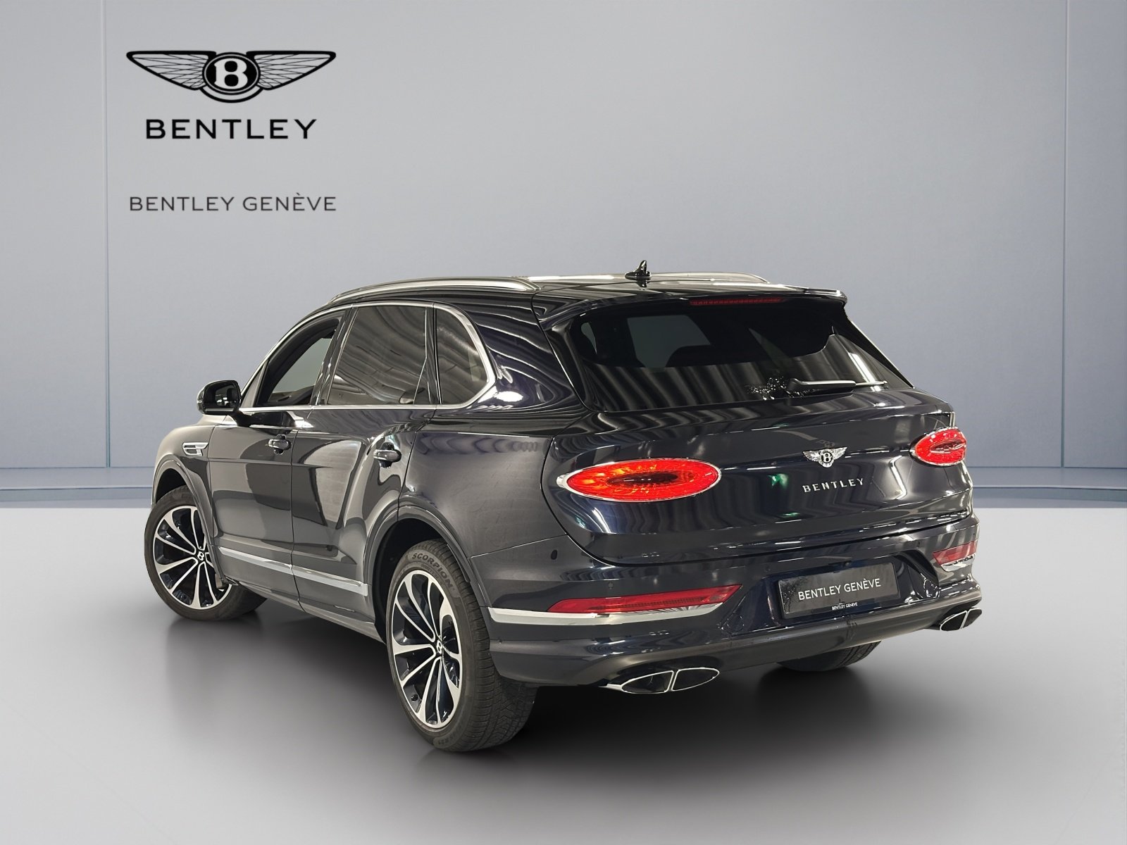 BENTLEY Bentayga V8, Essence, Occasion / Utilisé, Automatique - 4