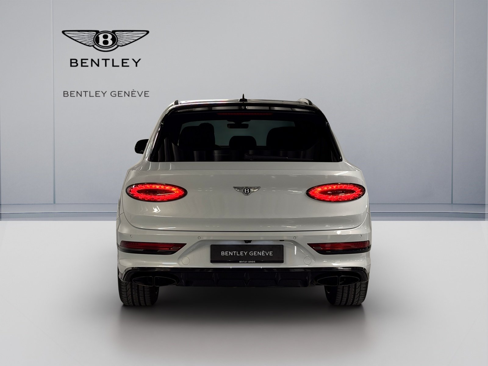 BENTLEY Bentayga S, Petrol, Second hand / Used, Automatic - 5