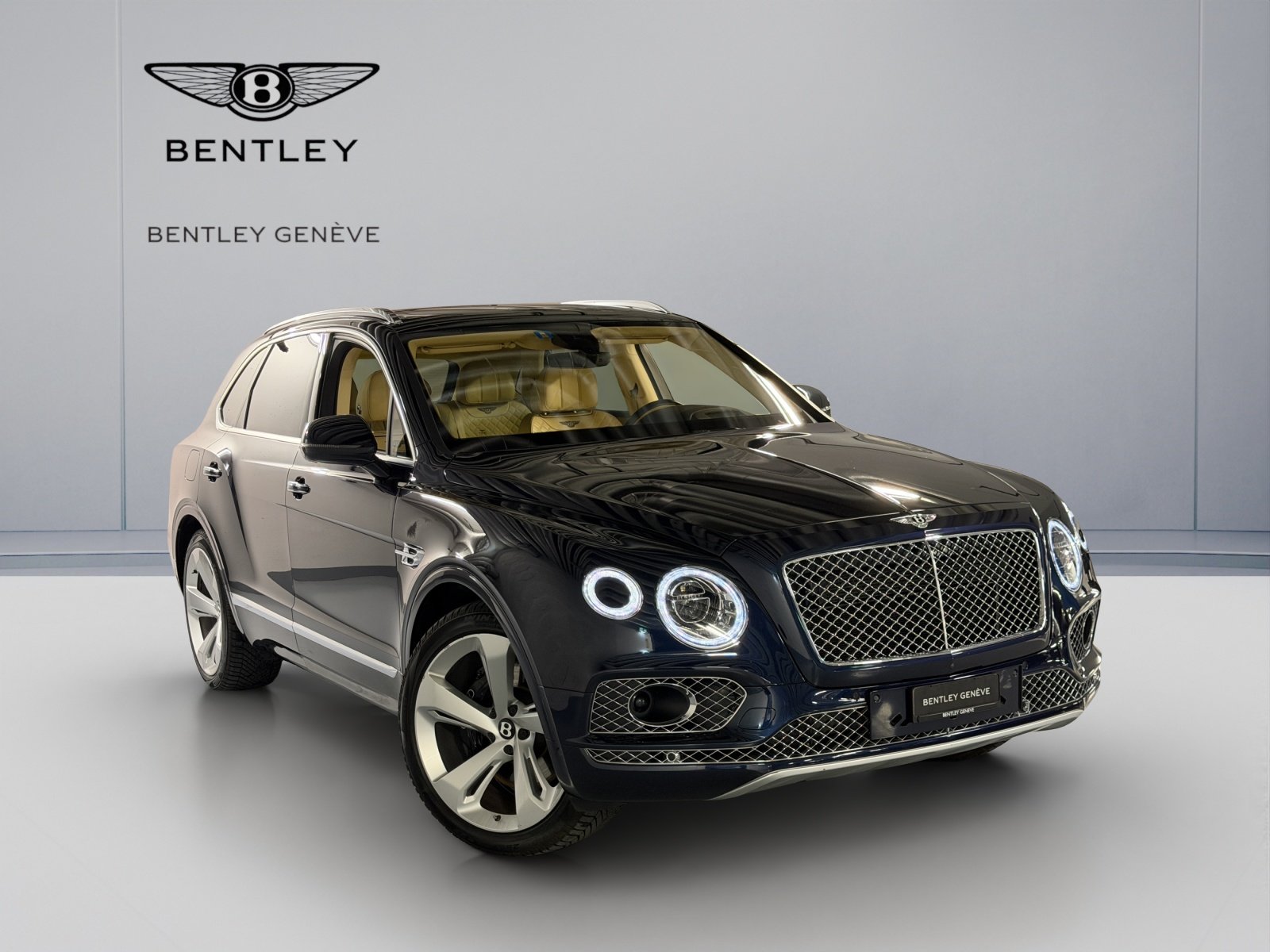 BENTLEY Bentayga W12, Petrol, Second hand / Used, Automatic - 3