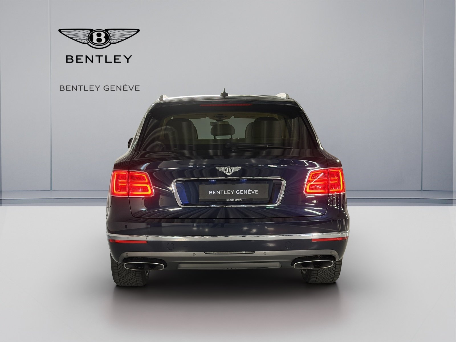 BENTLEY Bentayga W12, Petrol, Second hand / Used, Automatic - 5
