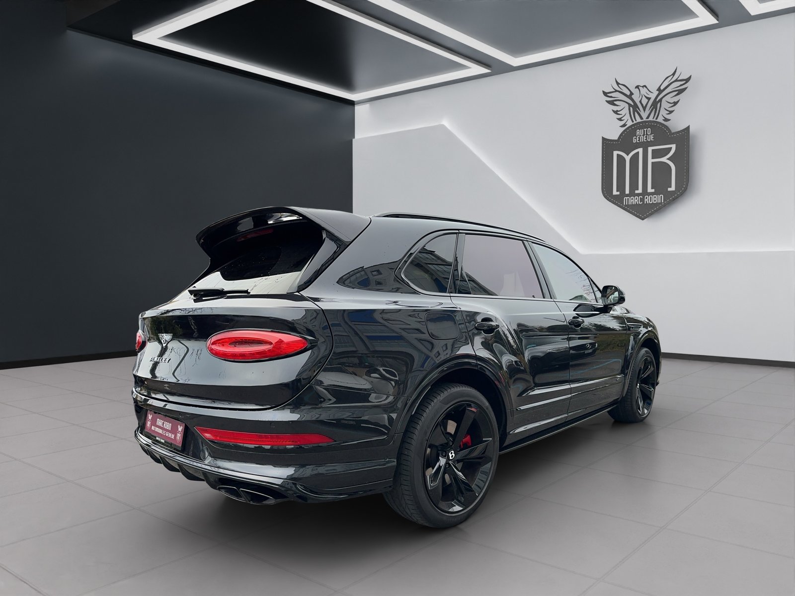 BENTLEY Bentayga V8, Essence, Occasion / Utilisé, Automatique - 4