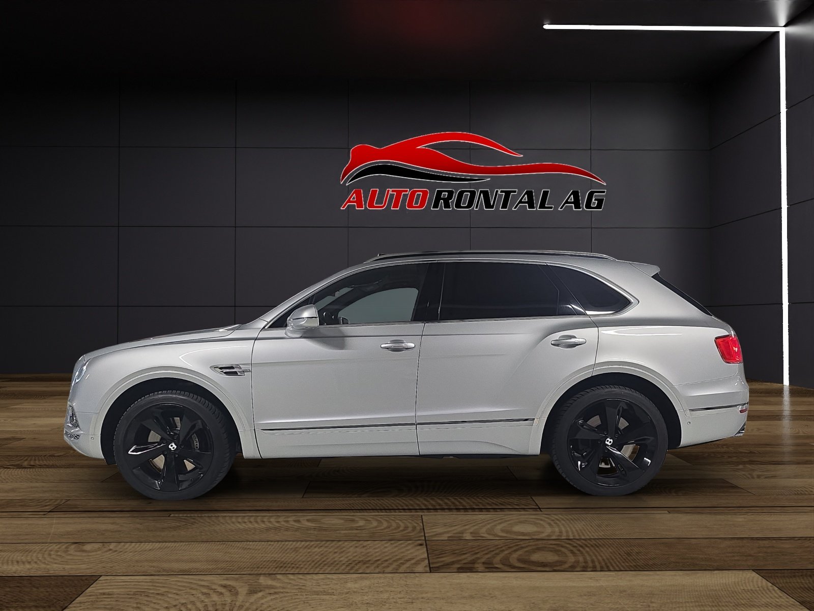 BENTLEY Bentayga W12, Petrol, Second hand / Used, Automatic - 4
