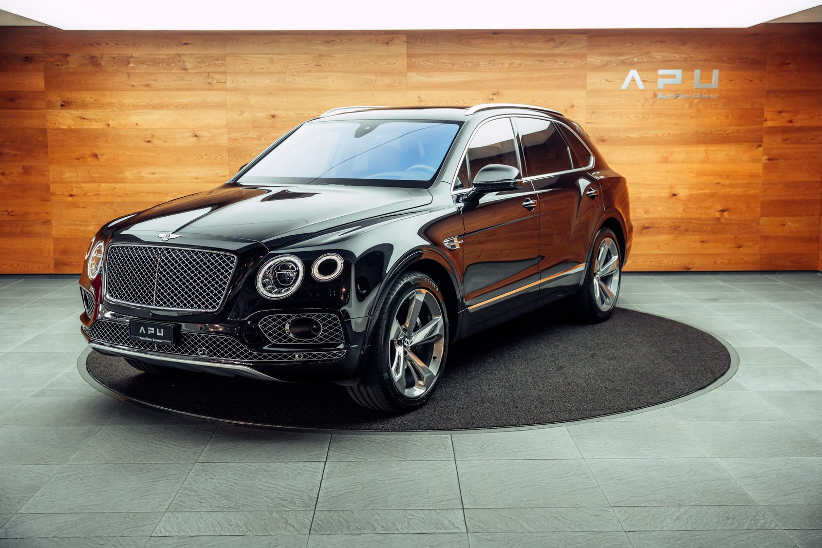 BENTLEY Bentayga V8 Mulliner, Essence, Occasion / Utilisé, Automatique - 4