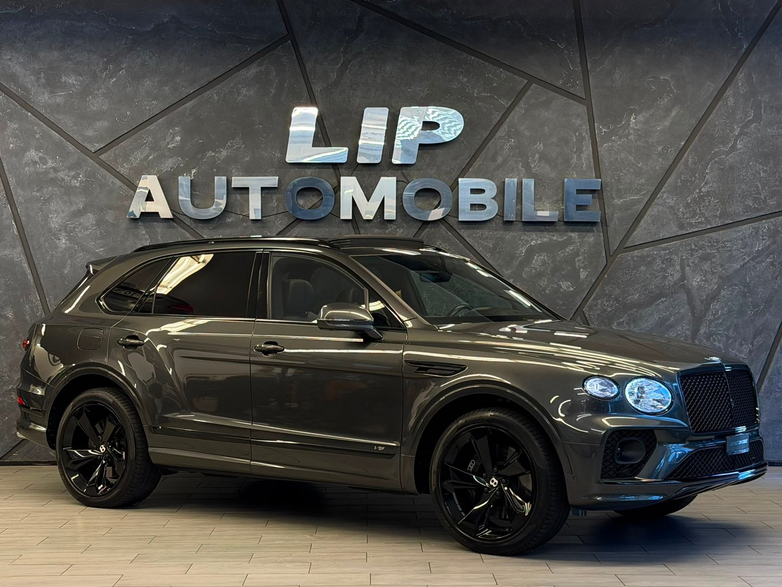 BENTLEY Bentayga V8, Benzin, Occasion / Gebraucht, Automatik - 3
